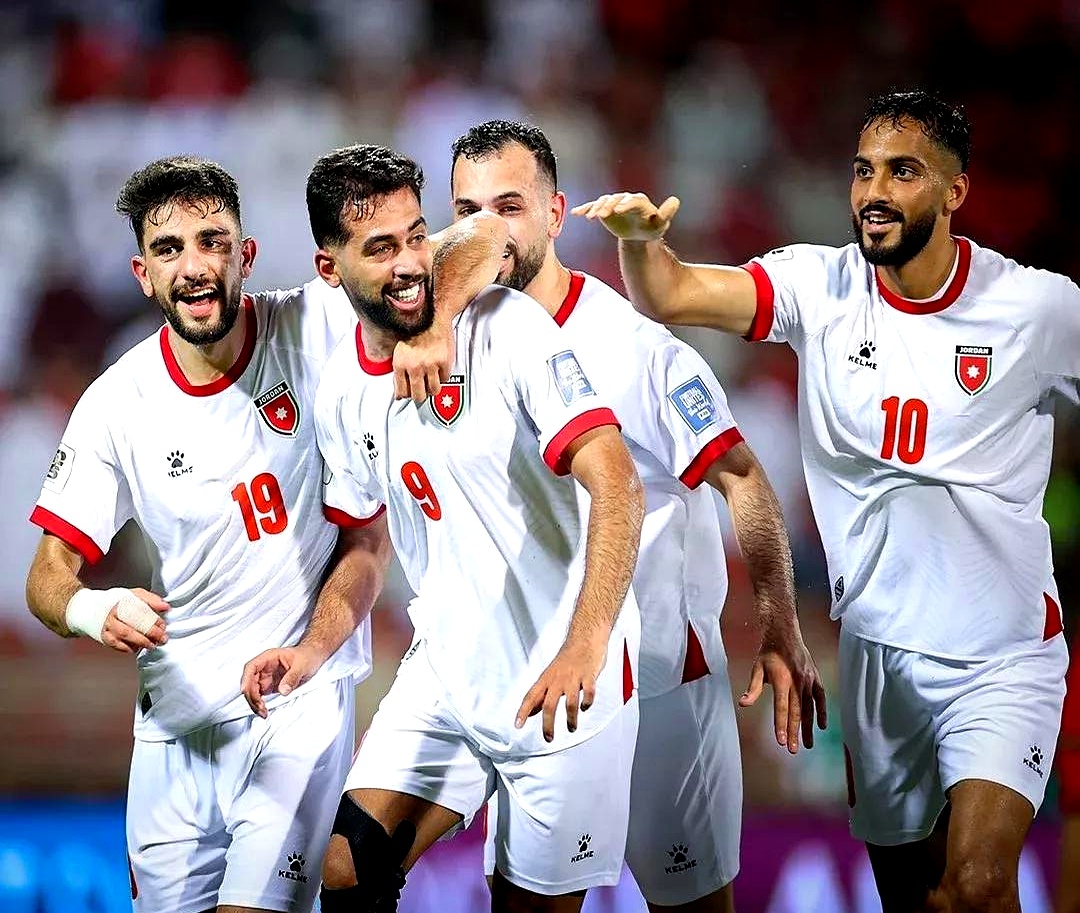 九博网页版-包含西甲今晨再迎强敌，那不勒斯调整名单，主帅态度——目标明确，球探报告显示潜力的词条